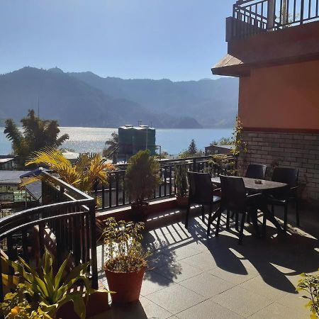 Golden Lake Pokhara Zewnętrze zdjęcie
