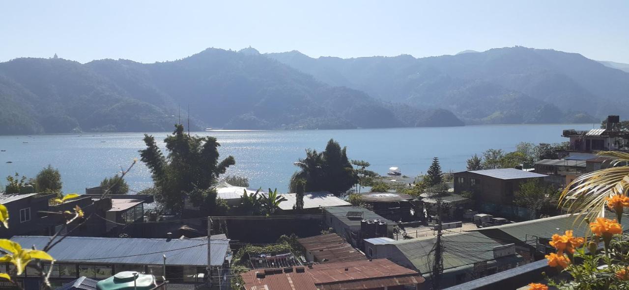 Golden Lake Pokhara Zewnętrze zdjęcie