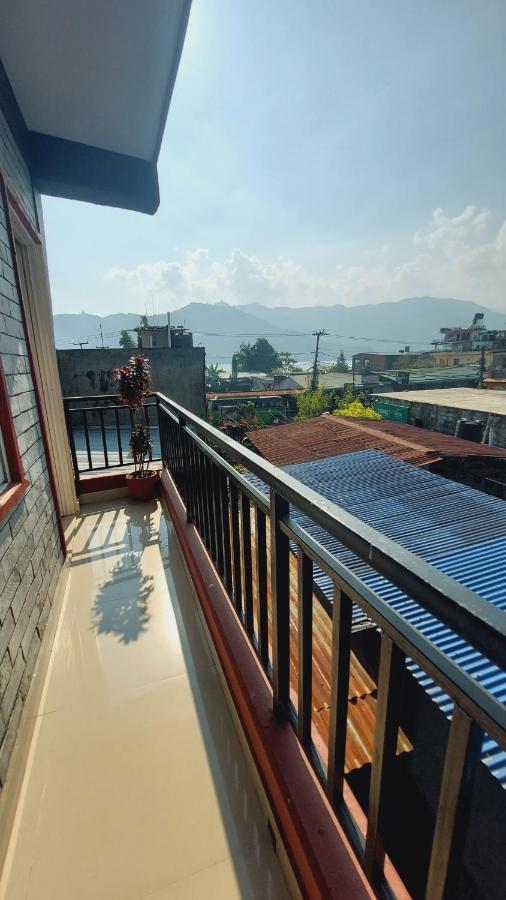 Golden Lake Pokhara Zewnętrze zdjęcie