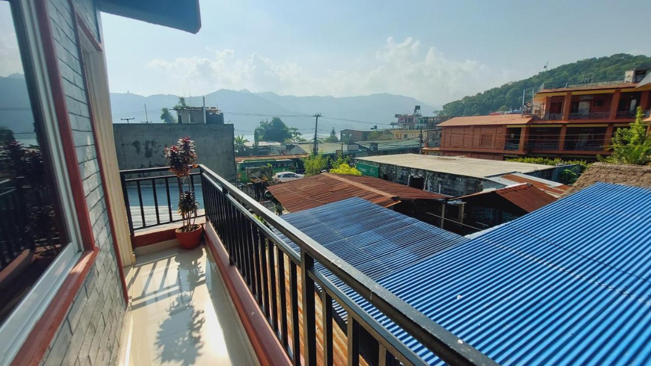 Golden Lake Pokhara Zewnętrze zdjęcie