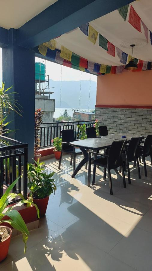 Golden Lake Pokhara Zewnętrze zdjęcie