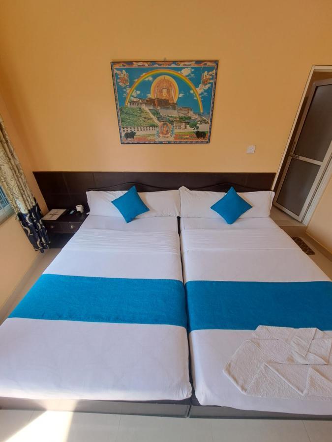 Golden Lake Pokhara Zewnętrze zdjęcie