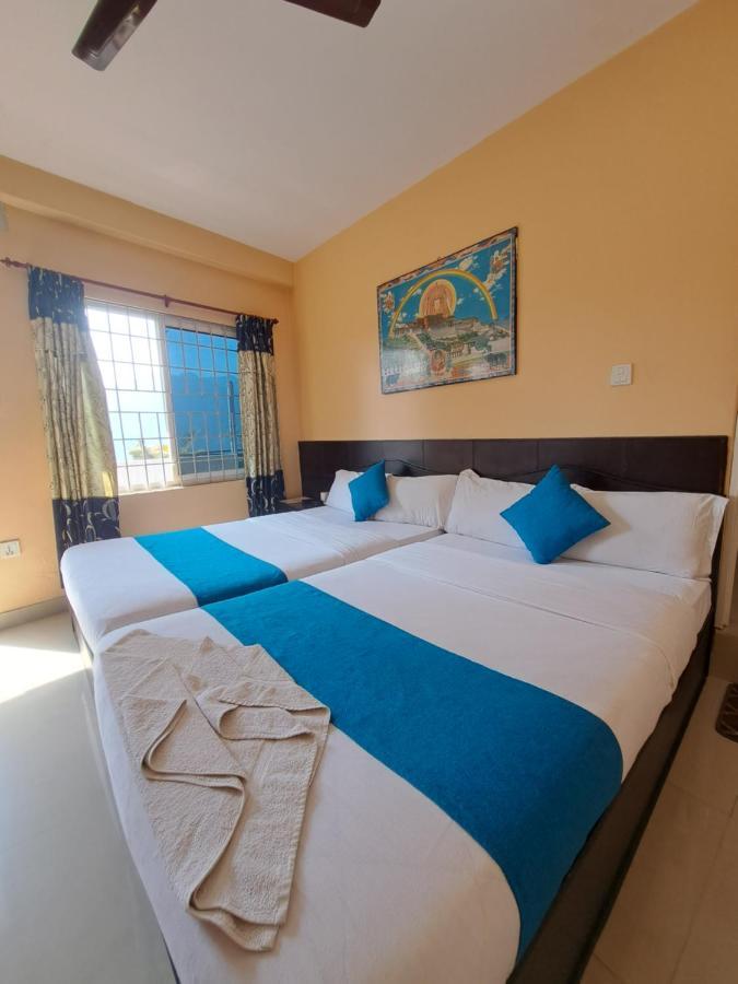 Golden Lake Pokhara Zewnętrze zdjęcie