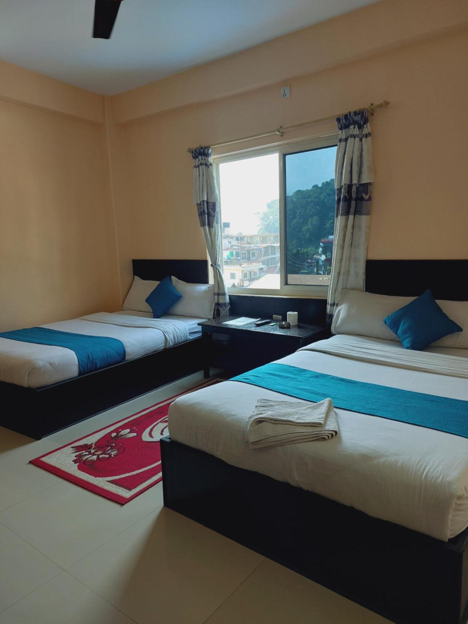 Golden Lake Pokhara Zewnętrze zdjęcie